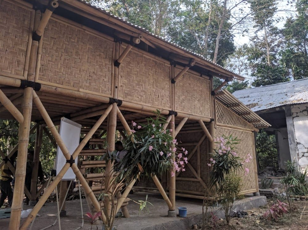 House earthquake wooden resistant homes modern architecture houses proof minimalist make eco right sustainable designs green victims exterior natural designing
